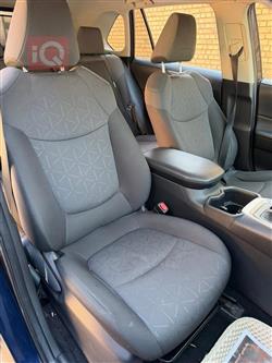 تۆیۆتا ڕاڤ 4